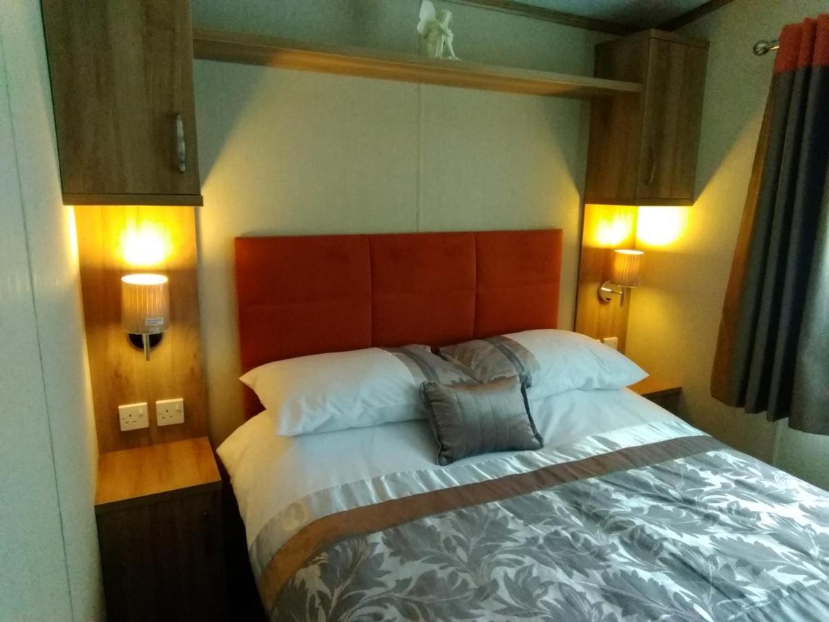 12 Burnside Lodge Auchterarder Eksteriør billede