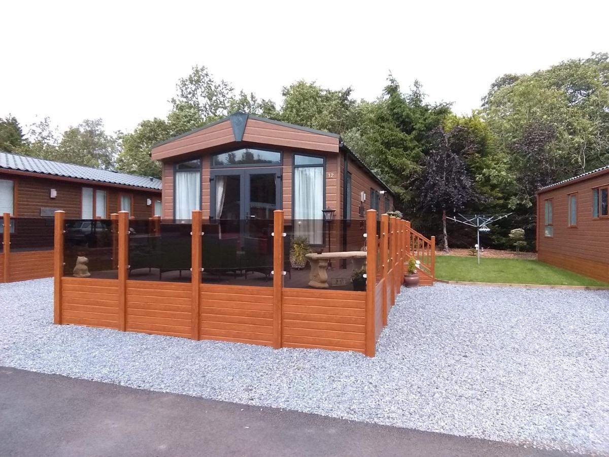 12 Burnside Lodge Auchterarder Eksteriør billede